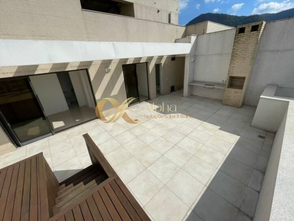Cobertura à venda com 4 quartos, 256m² - Foto 4