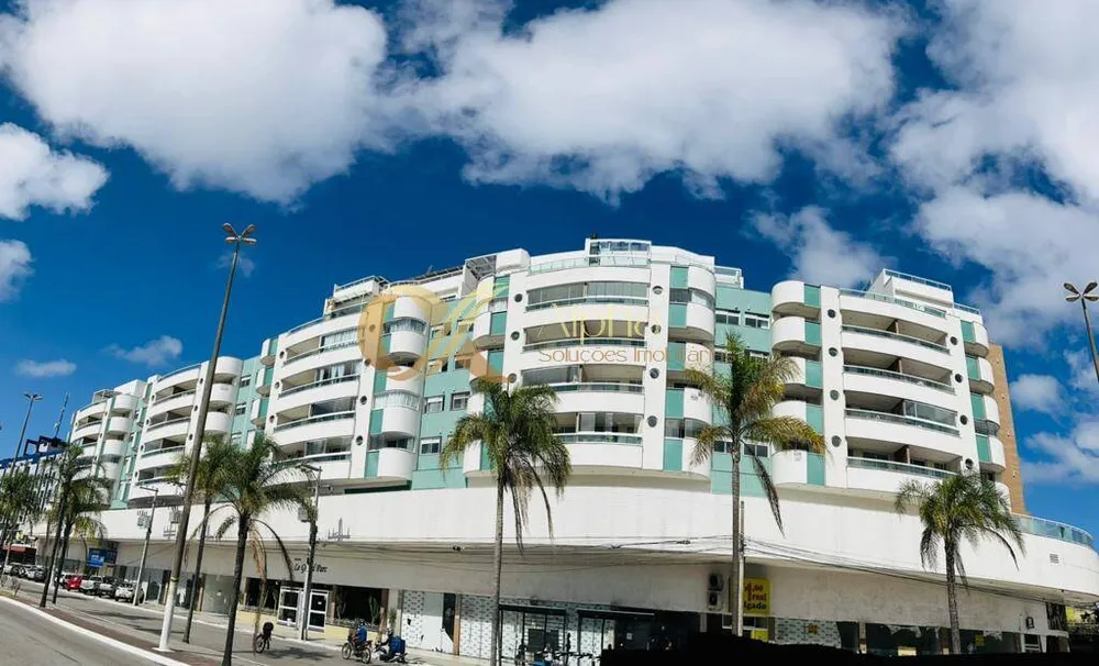 Cobertura, 3 quartos, 198 m² - Foto 1