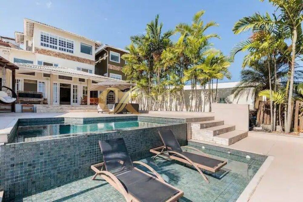 Casa de Condomínio à venda com 7 quartos, 219m² - Foto 4