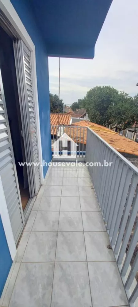 Sobrado à venda com 3 quartos, 125m² - Foto 2