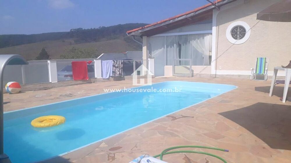 Chácara à venda com 2 quartos, 150m² - Foto 2