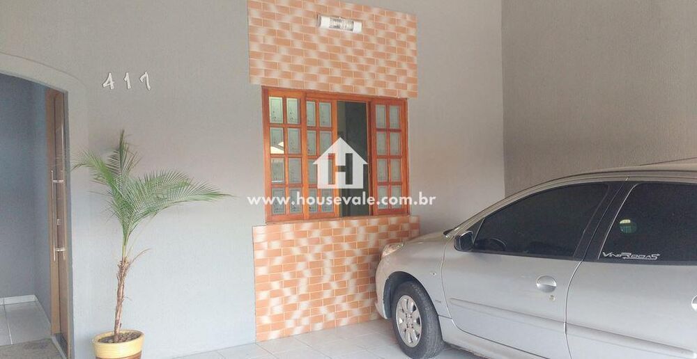 Casa à venda com 2 quartos, 100m² - Foto 1