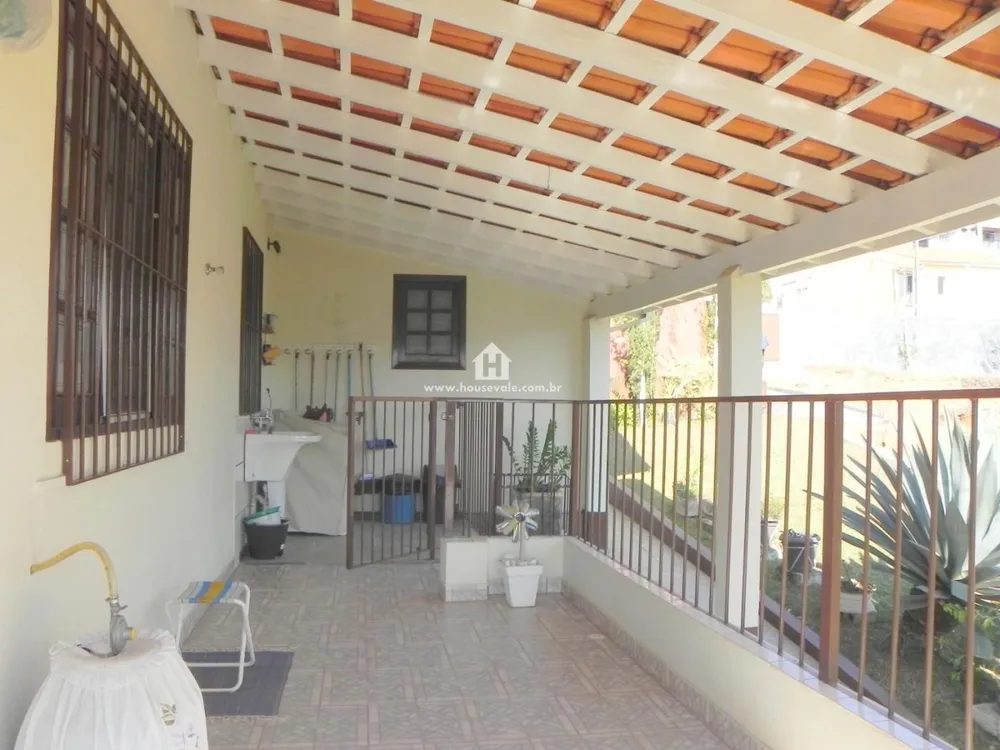 Chácara, 3 quartos, 2594 m² - Foto 4