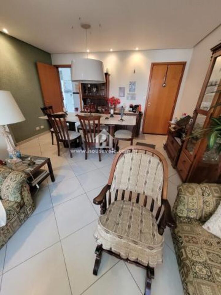 Apartamento à venda com 3 quartos, 98m² - Foto 2