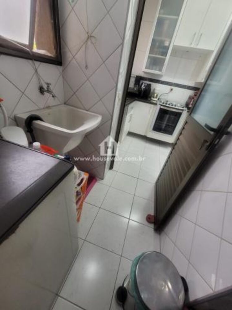 Apartamento à venda com 3 quartos, 98m² - Foto 5