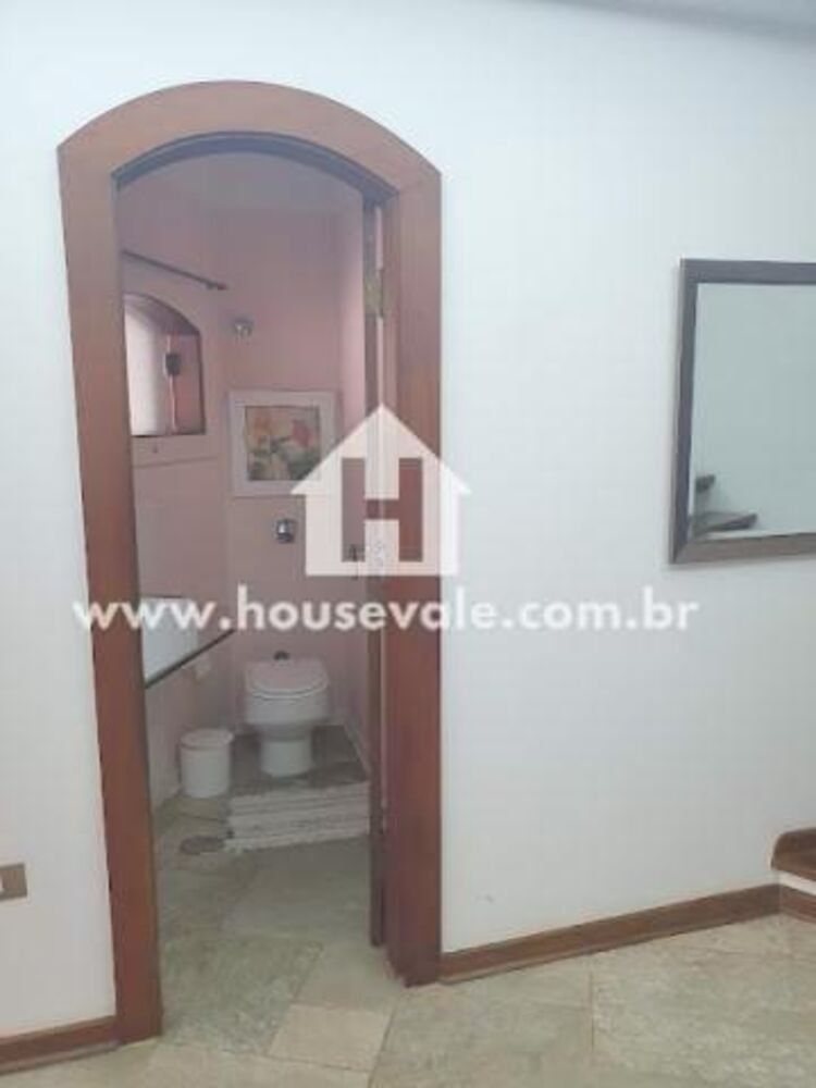 Sobrado à venda com 5 quartos, 410m² - Foto 2