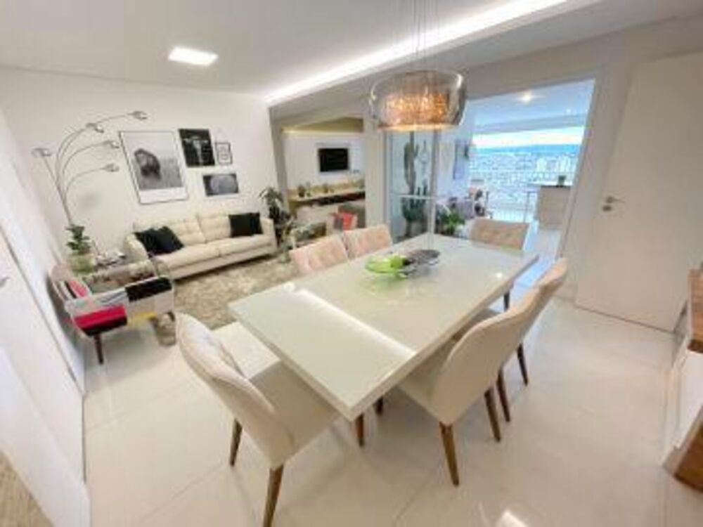 Apartamento à venda com 2 quartos, 125m² - Foto 1
