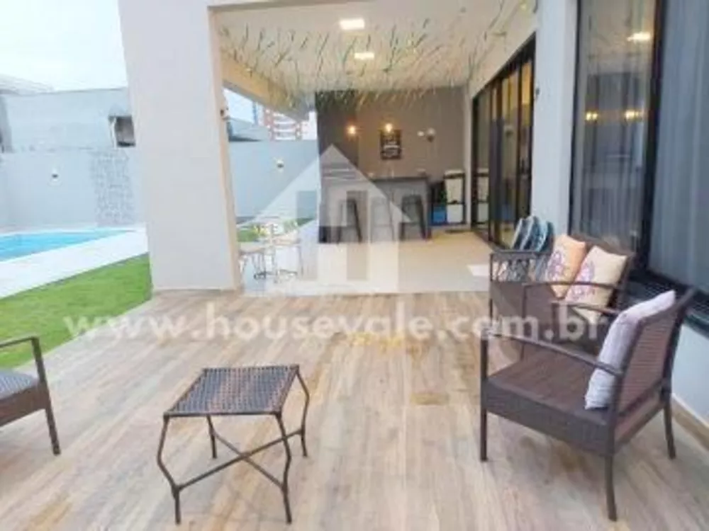 Sobrado à venda com 3 quartos, 298m² - Foto 4