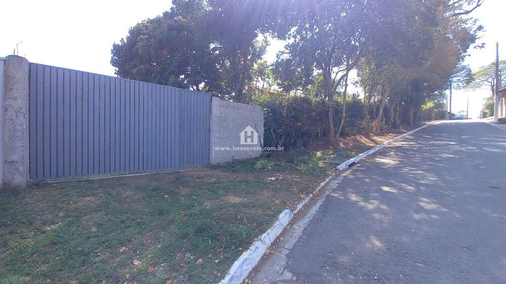 Terreno à venda com 1 quarto, 2467m² - Foto 3