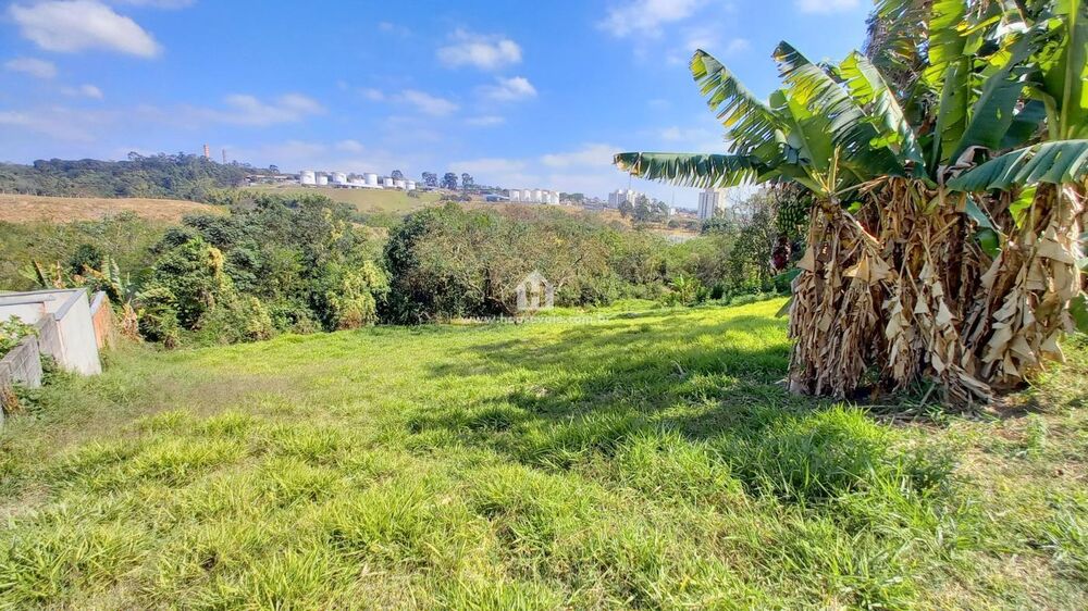 Terreno à venda com 1 quarto, 2467m² - Foto 14