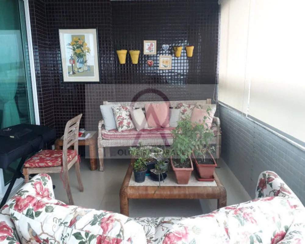 Apartamento, 3 quartos, 205 m² - Foto 2