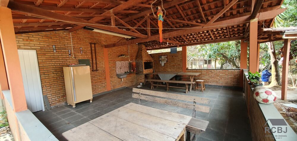 Sítio, 3 quartos, 260 m² - Foto 2