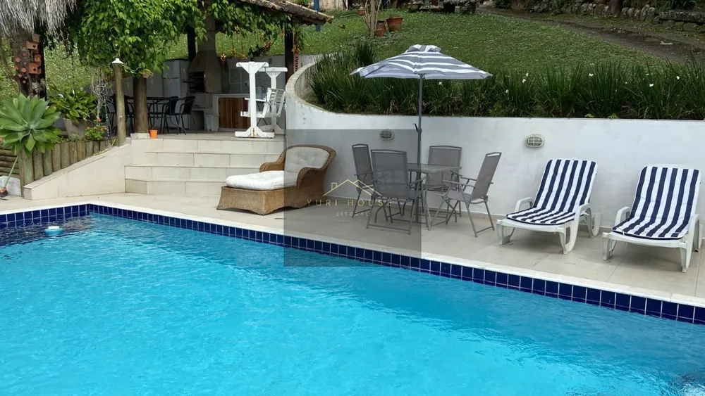 Casa, 3 quartos, 290 m² - Foto 1