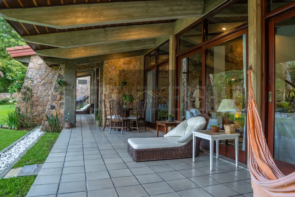 Casa, 5 quartos, 1000 m² - Foto 4