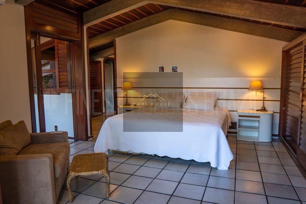 Casa à venda com 5 quartos, 1000m² - Foto 4