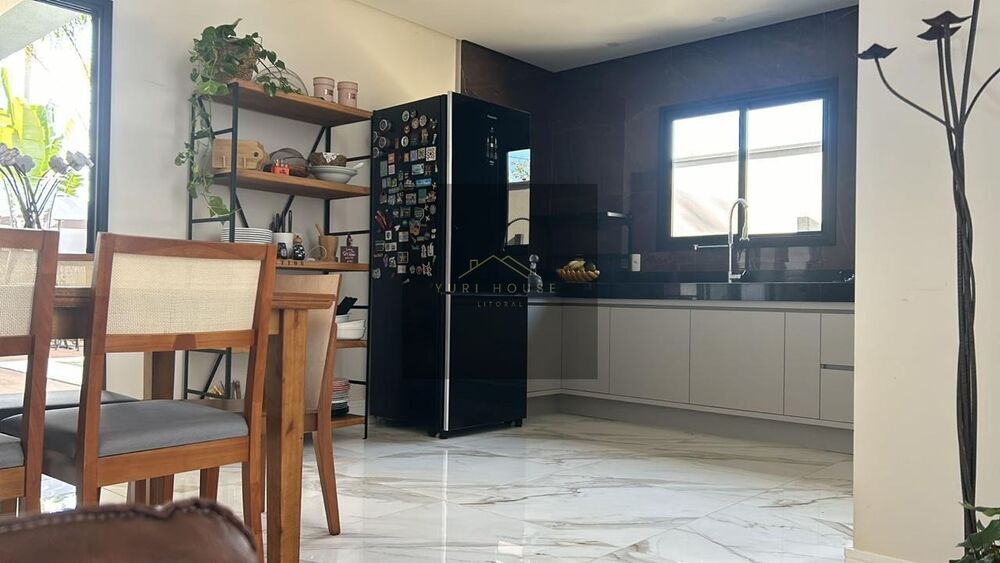 Casa, 3 quartos, 170 m² - Foto 2