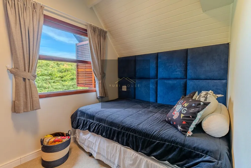 Casa, 3 quartos, 222 m² - Foto 3