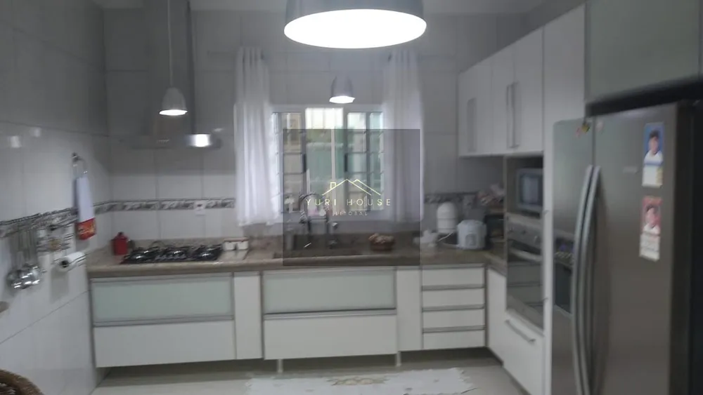 Casa, 5 quartos, 312 m² - Foto 2