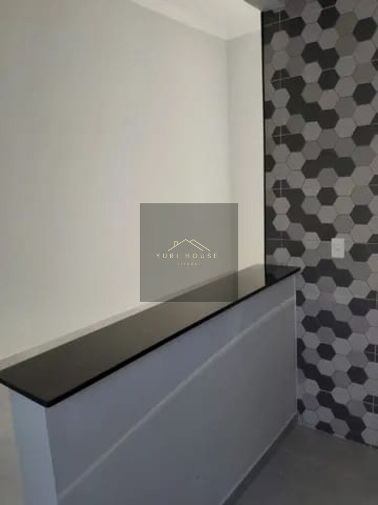 Casa à venda com 2 quartos, 68m² - Foto 2