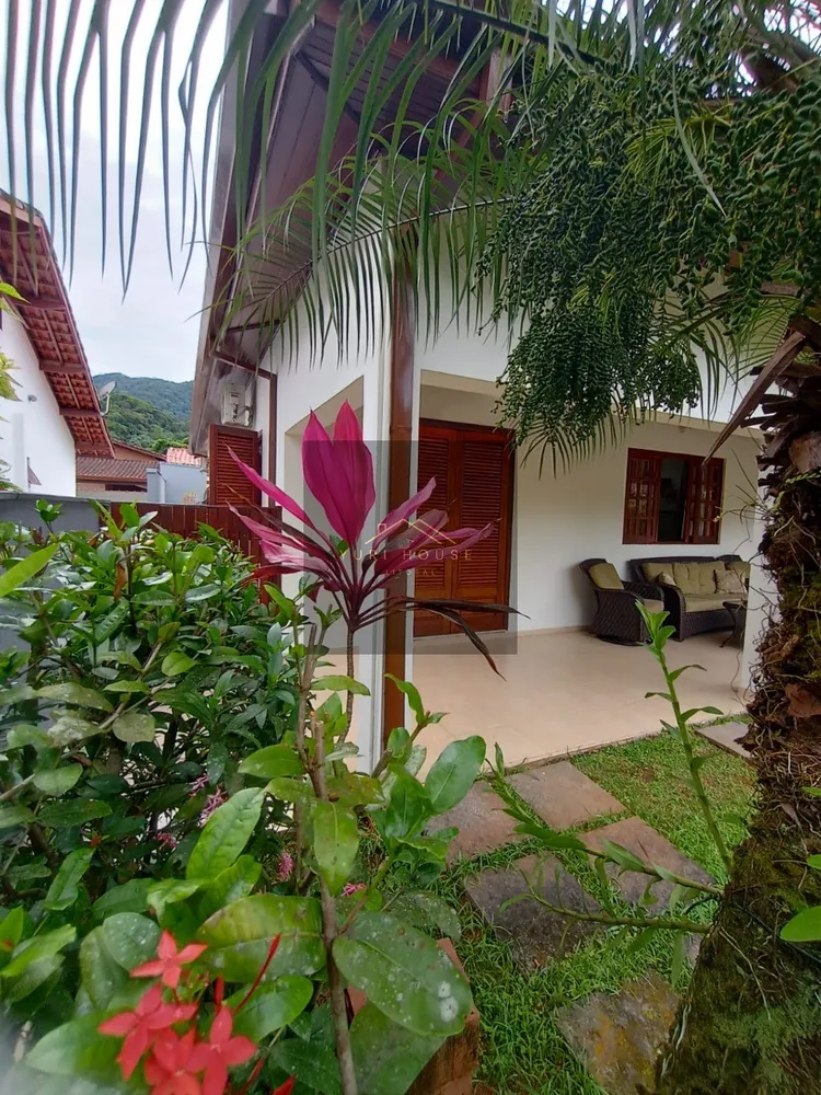 Casa, 4 quartos, 260 m² - Foto 13