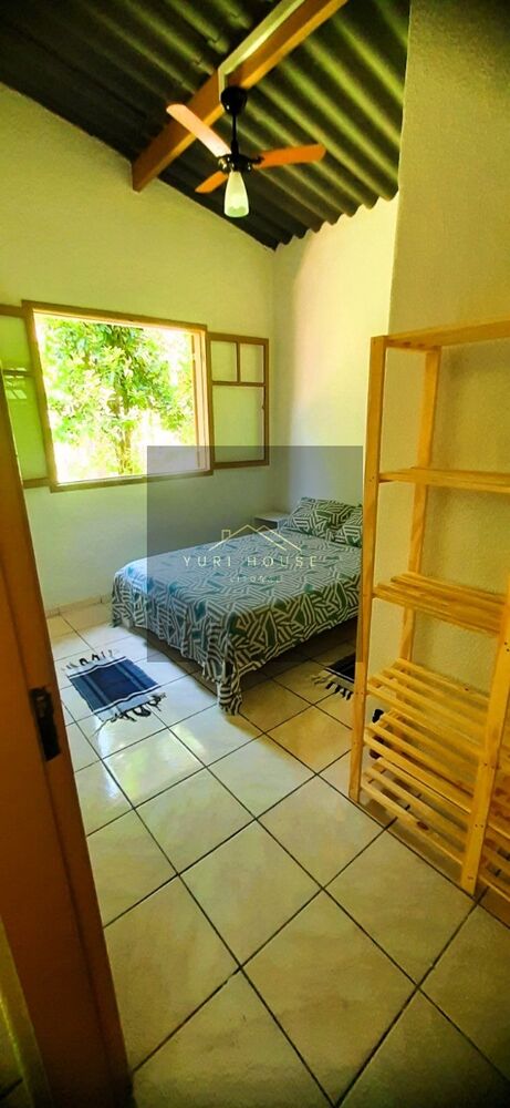 Casa à venda com 2 quartos, 90m² - Foto 4