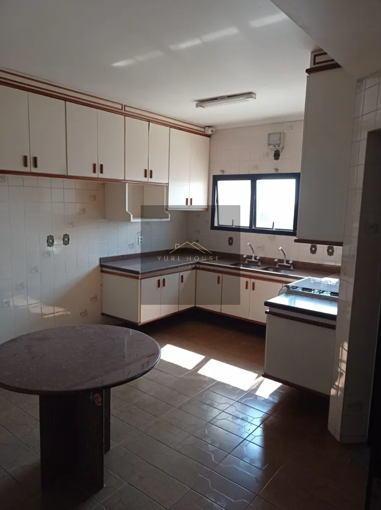 Apartamento, 3 quartos, 180 m² - Foto 1