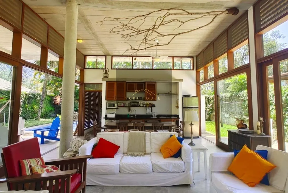 Casa, 4 quartos, 300 m² - Foto 1