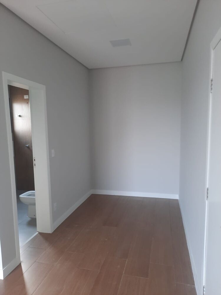 Casa, 3 quartos, 224 m² - Foto 4