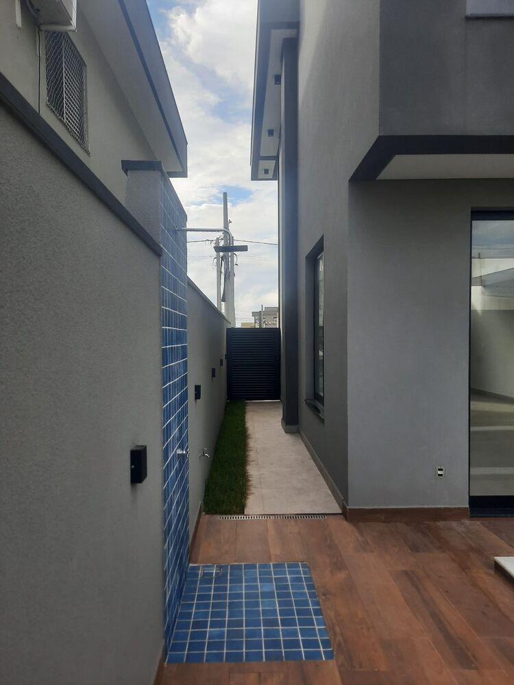 Casa, 3 quartos, 224 m² - Foto 1