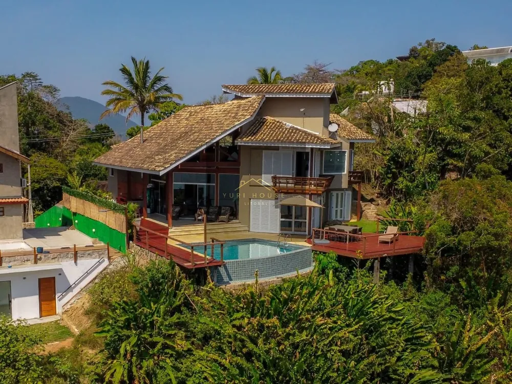 Casa, 4 quartos, 330 m² - Foto 1