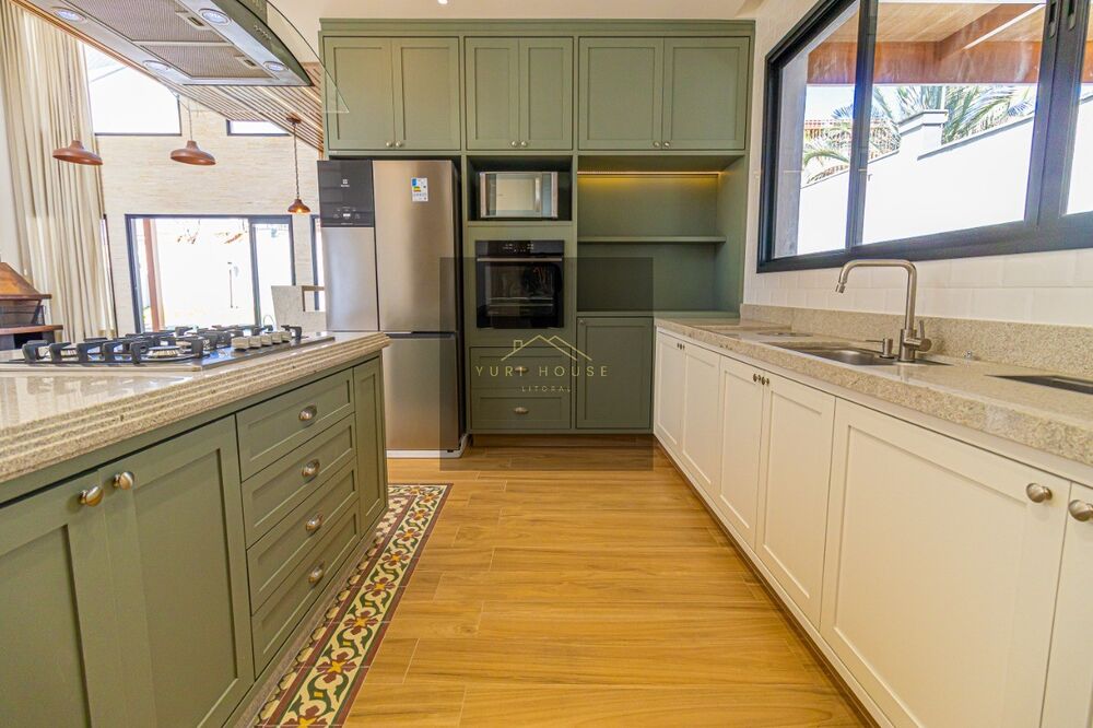 Casa, 4 quartos, 337 m² - Foto 1