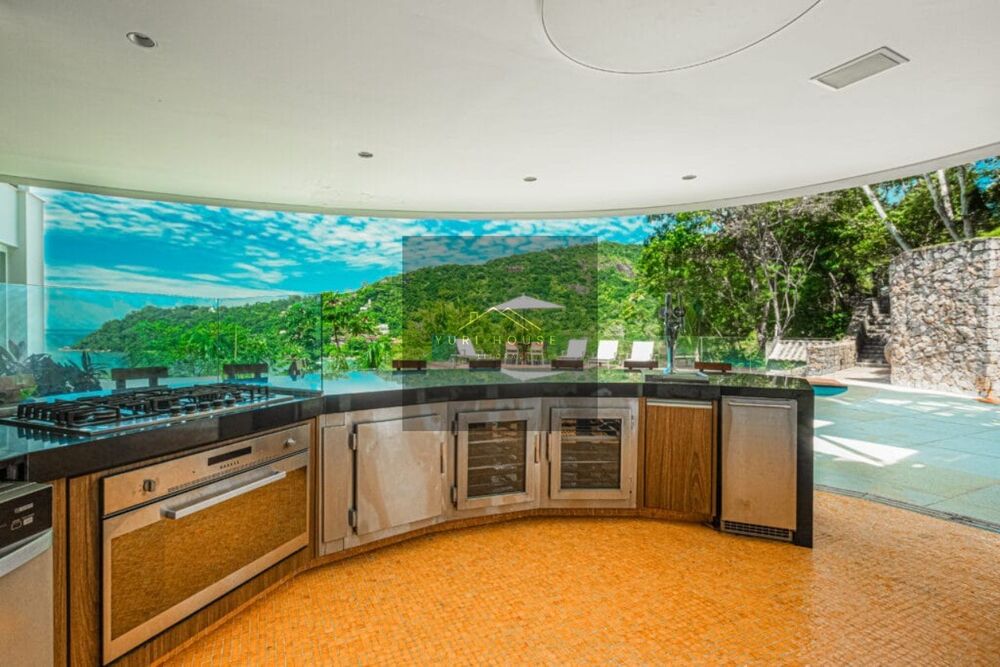 Casa à venda com 4 quartos, 1200m² - Foto 3