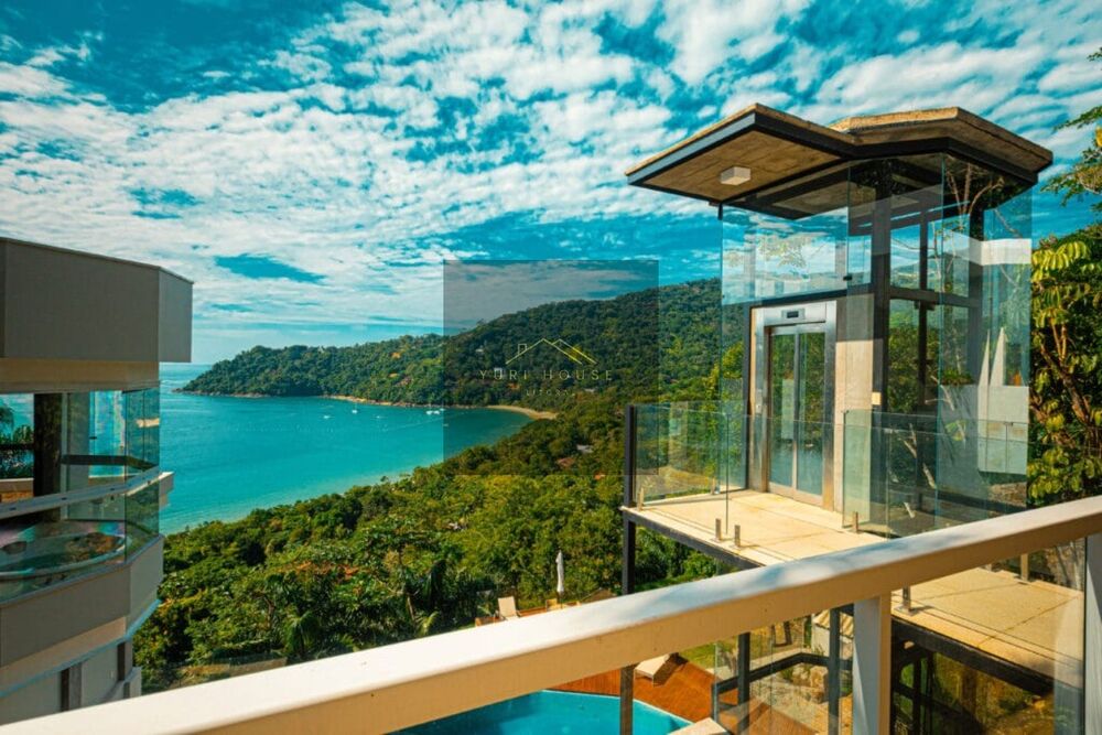 Casa à venda com 4 quartos, 1200m² - Foto 2