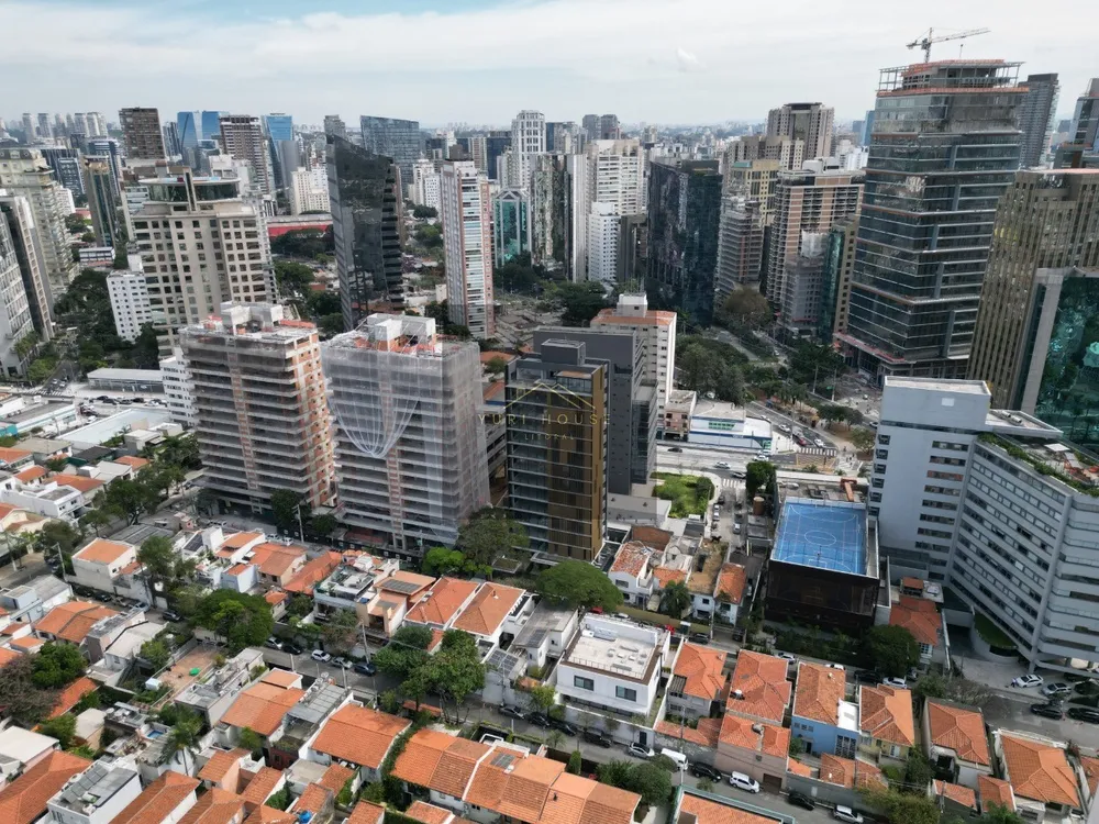 Apartamento, 33 quartos, 183 m² - Foto 3