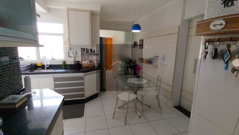 Apartamento, 3 quartos, 157 m² - Foto 1