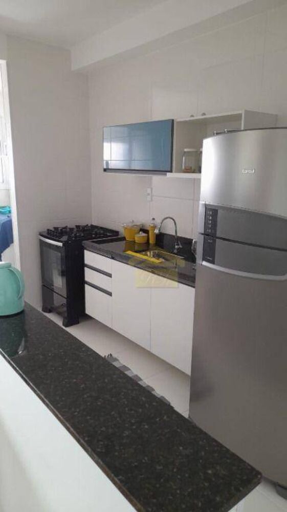 Apartamento à venda com 2 quartos, 68m² - Foto 2