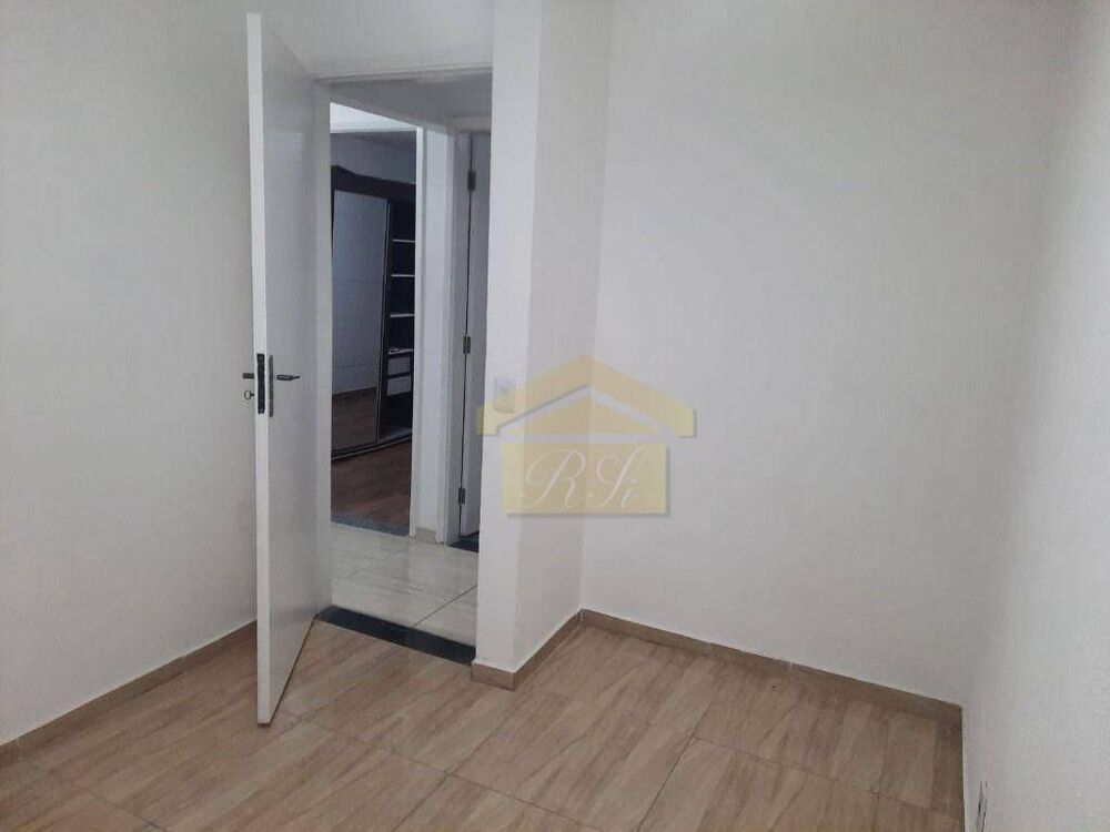 Sobrado para alugar com 3 quartos, 100m² - Foto 2