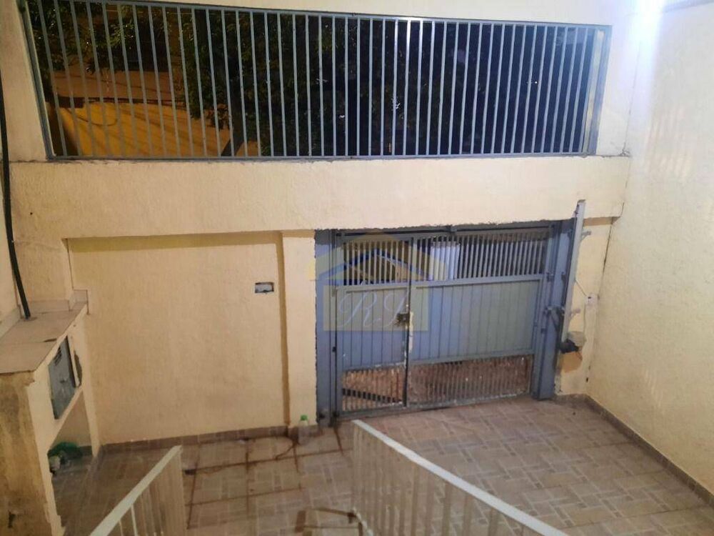 Sobrado para alugar com 3 quartos, 100m² - Foto 4