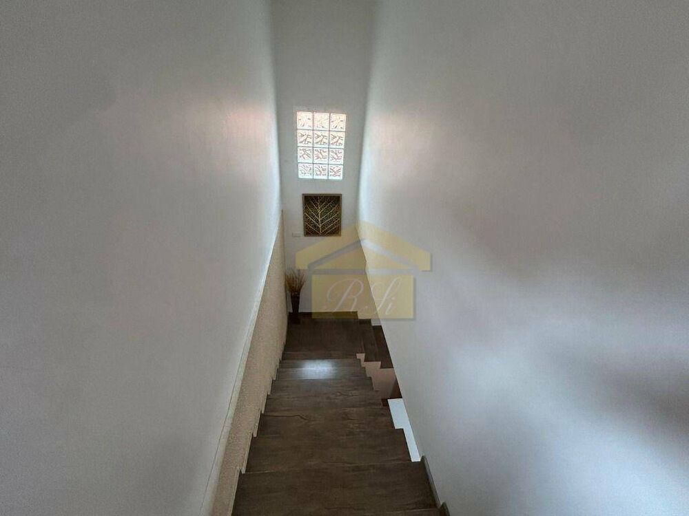 Sobrado à venda com 3 quartos, 300m² - Foto 9