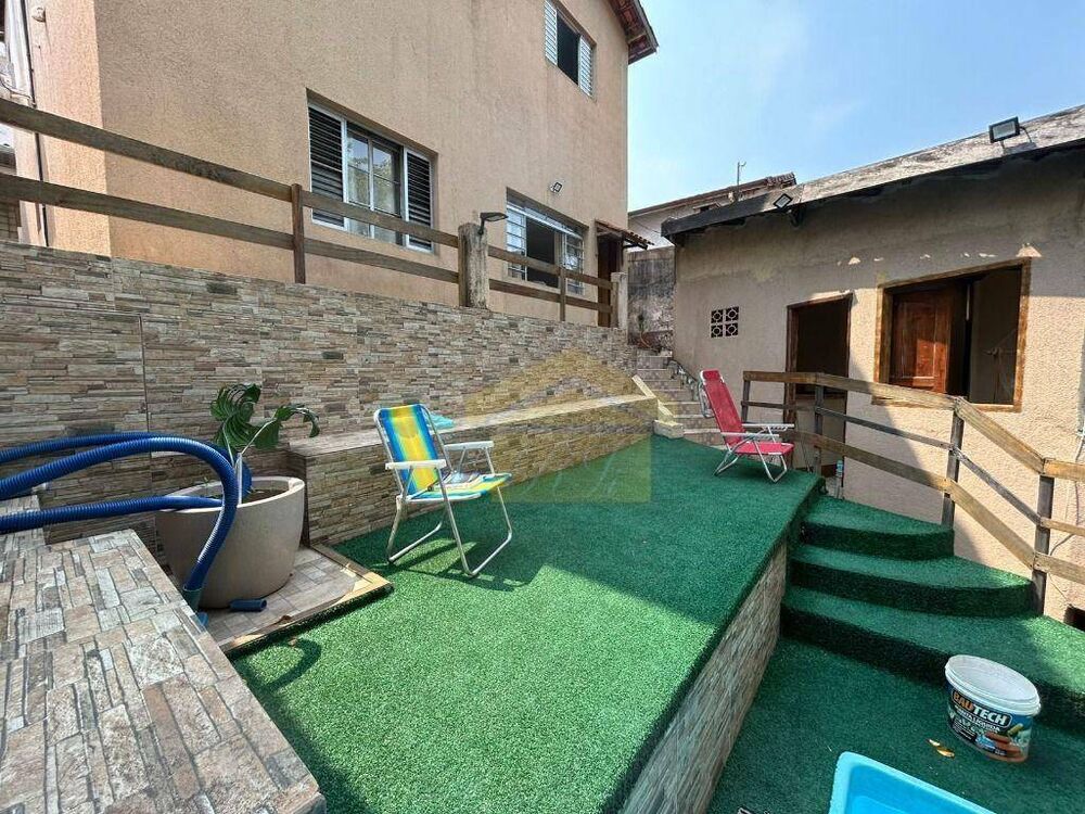 Sobrado à venda com 3 quartos, 300m² - Foto 15