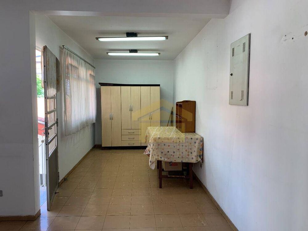 Casa à venda e aluguel com 5 quartos, 236m² - Foto 15