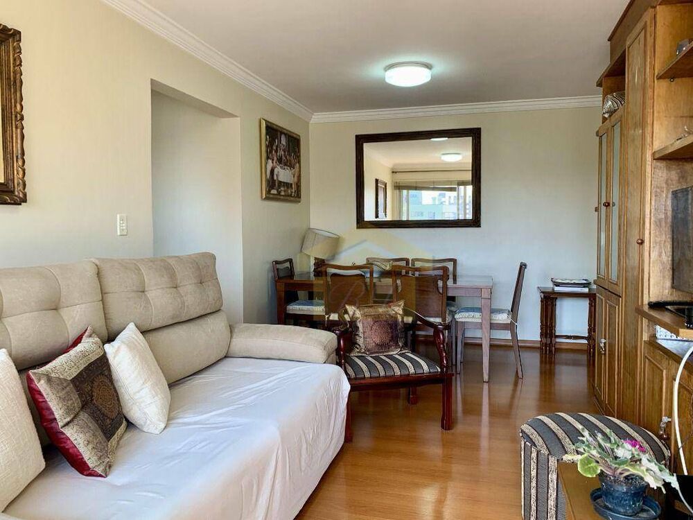 Apartamento à venda com 2 quartos, 68m² - Foto 2