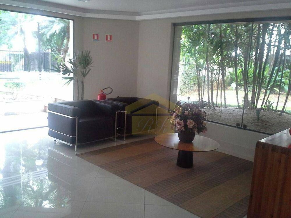 Apartamento à venda com 3 quartos, 150m² - Foto 3
