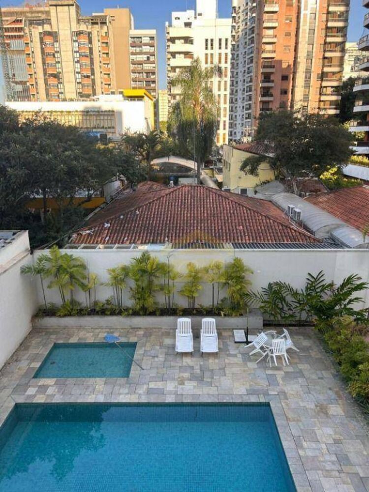 Apartamento à venda e aluguel com 3 quartos, 220m² - Foto 12