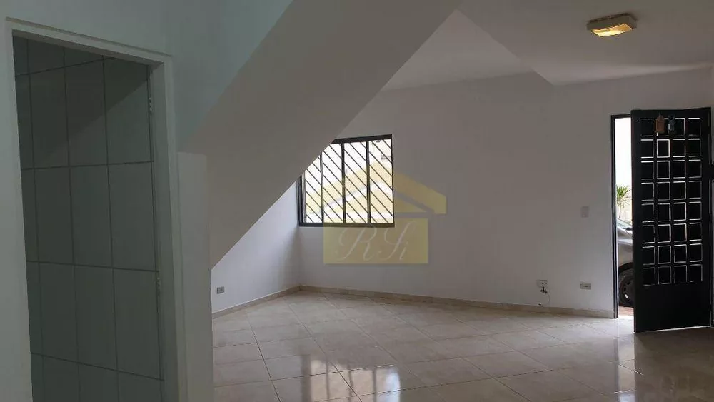 Sobrado à venda com 3 quartos, 93m² - Foto 1