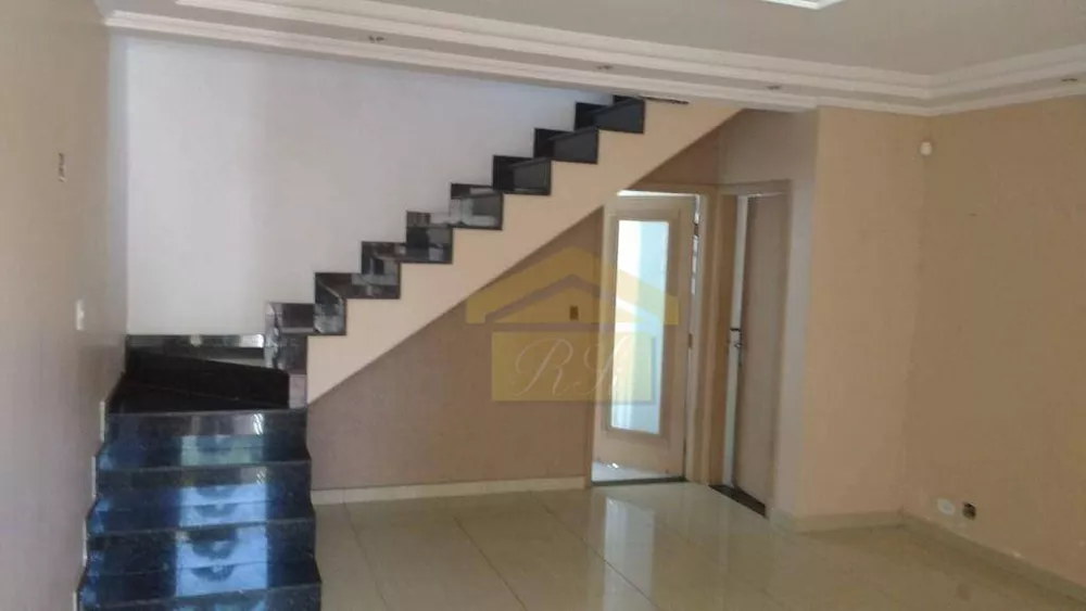 Sobrado à venda com 3 quartos, 160M2 - Foto 1