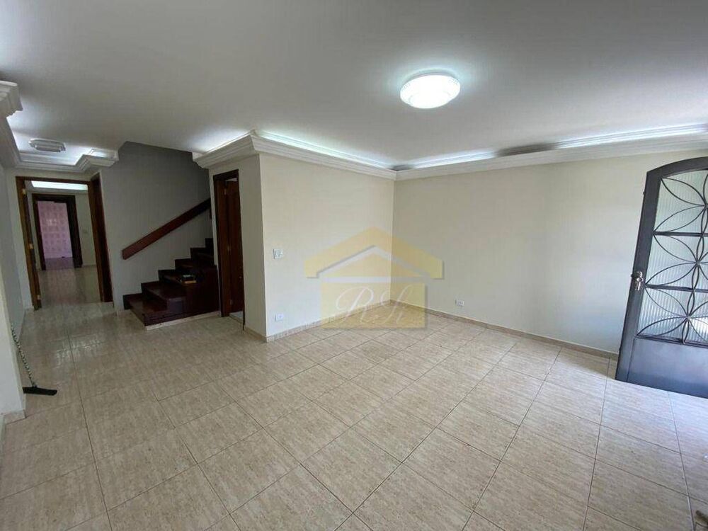 Sobrado à venda e aluguel com 5 quartos, 125m² - Foto 1
