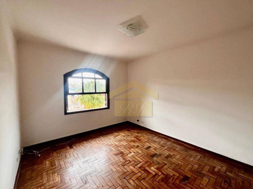 Sobrado para alugar com 3 quartos, 138m² - Foto 2