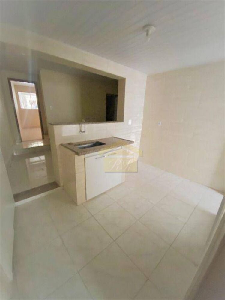 Sobrado à venda com 4 quartos, 80m² - Foto 2