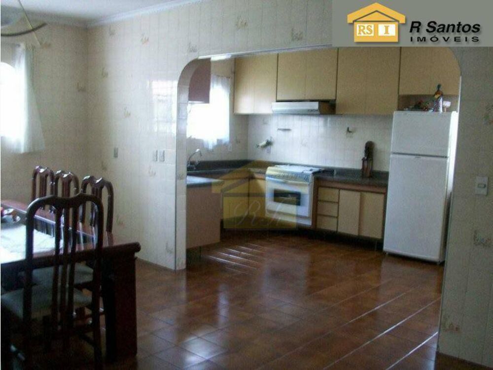 Sobrado à venda com 4 quartos, 770m² - Foto 1